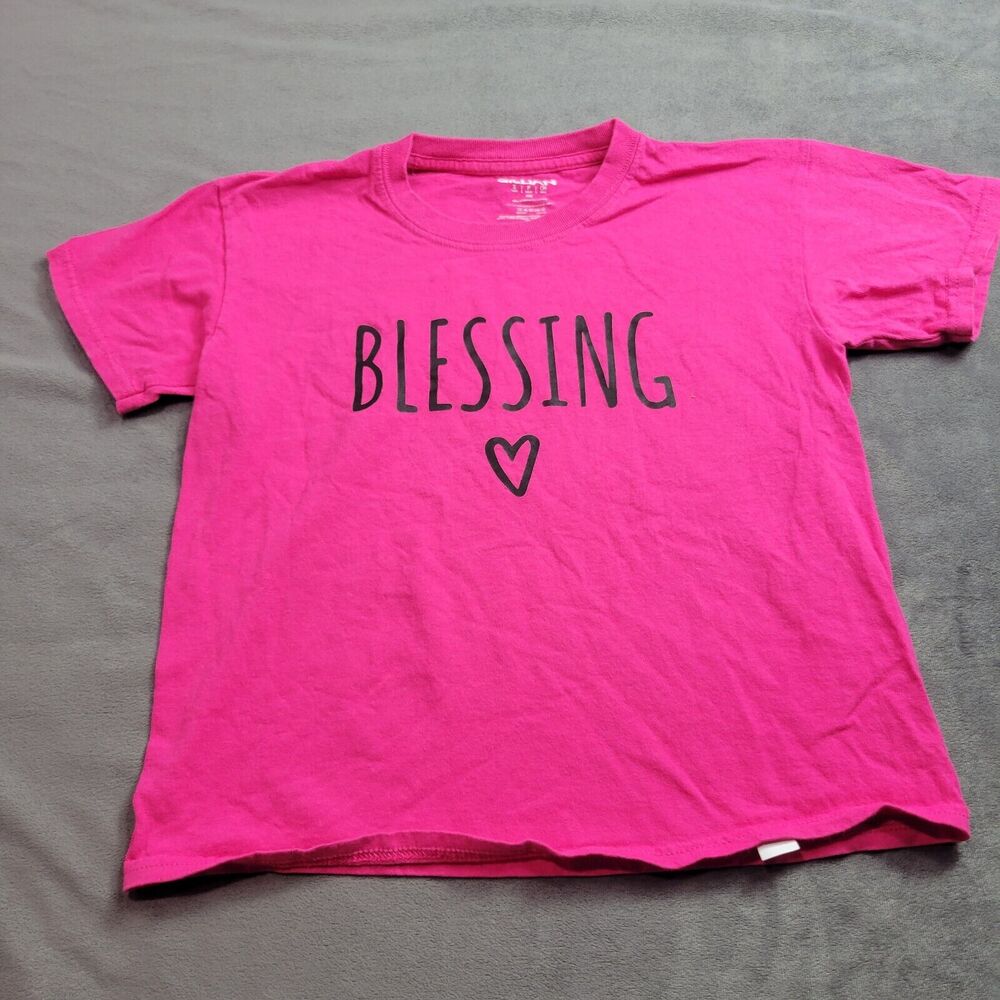 Gildan Shirt Girls Small Size 6 Blessing T-Shirt Pink Spellout Logo Short Sleeve